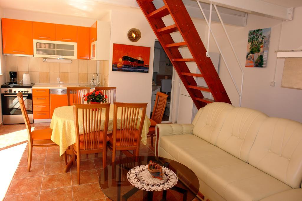 Apartments Iva โอเรบิก ห้อง รูปภาพ