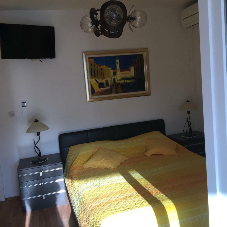 Apartments Iva โอเรบิก ภายนอก รูปภาพ